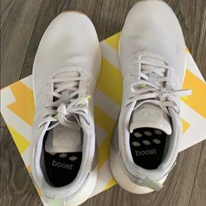 Adidas Sneakers